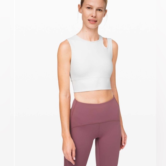 lululemon athletica Tops - Lululemon Mastered Motion Cropped Tank in‎ color dusty blue